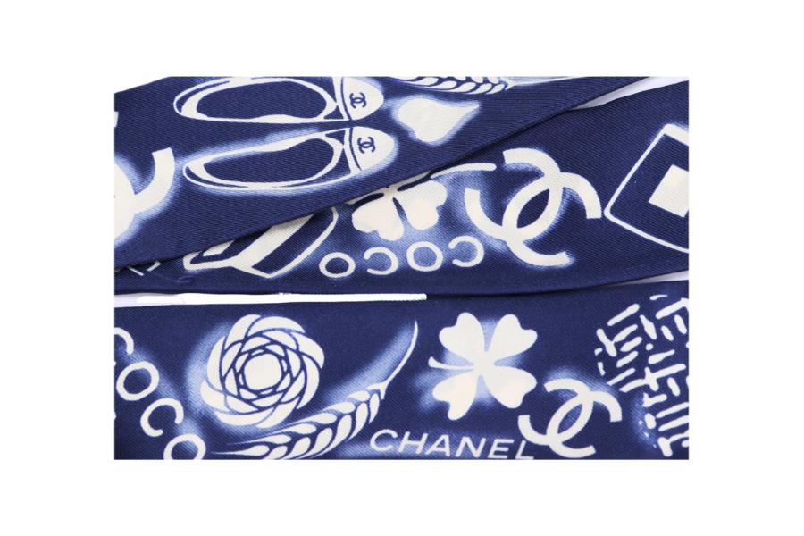 CHANEL DARK BLUE SILK TWILLY, WITH BOX