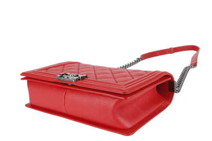 CHANEL LEBOY (1877xxxx) NEW MEDIUM RED ULTRA STITCH RUTHENIUM HARDWARE WITH