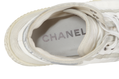 CHANEL SPORTS STREET STYLE HANDMADE LOGO SNEAKERS WHITE SIZE 41 WITH DUST COVER