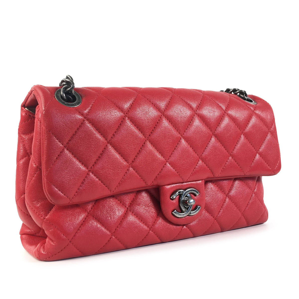 CHANEL CC Quilted Lambskin Single Flap Shoulder Bag