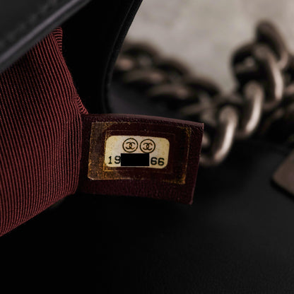 Chanel Old Medium Boy Chevron Black