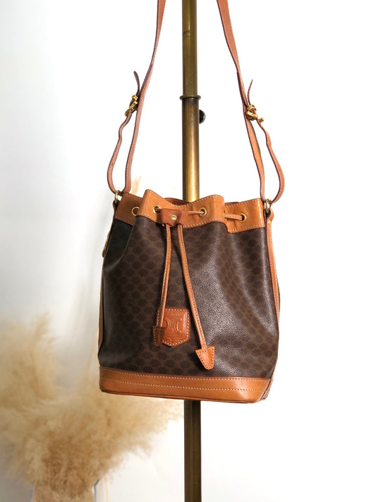 CELINE  Drawstring Shoulder bag Brown Vintage y4ma84