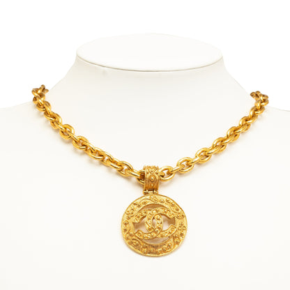 CHANEL Necklaces