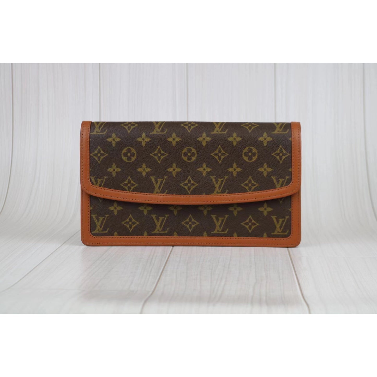 Rank A ｜ LV Monogram Clutch Bag｜012908
