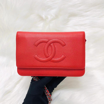 Timeless CC Wallet on Chain in Red Caviar