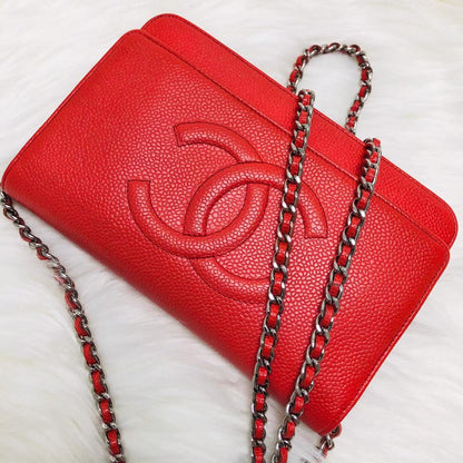 Timeless CC Wallet on Chain in Red Caviar