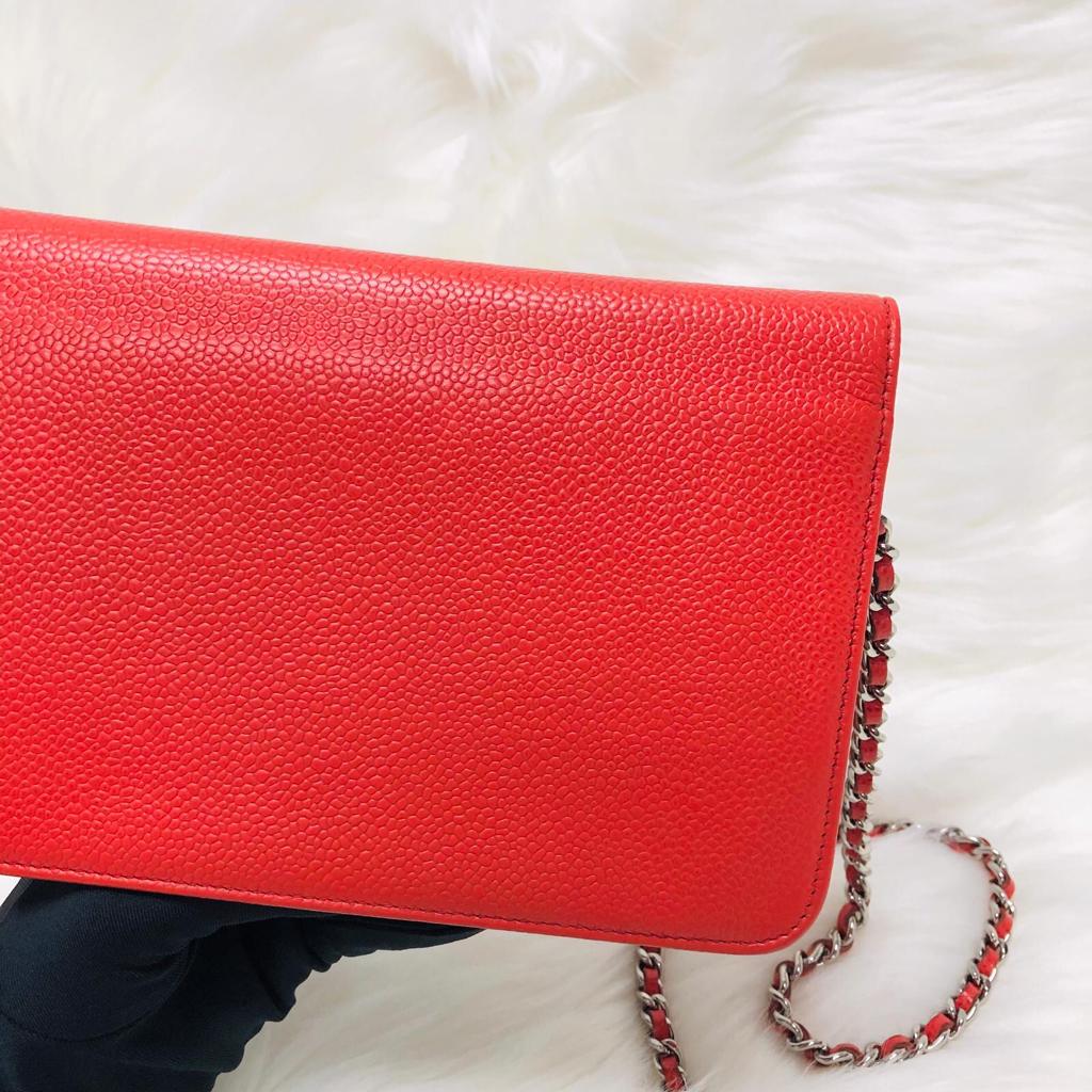 Timeless CC Wallet on Chain in Red Caviar