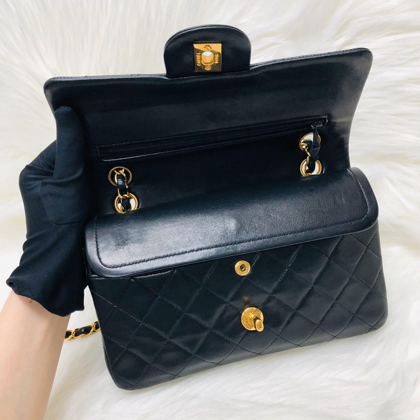 Vintage Classic Small Double Flap Bag in Black