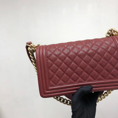 Quilted Caviar Old Medium Boy Bag Red