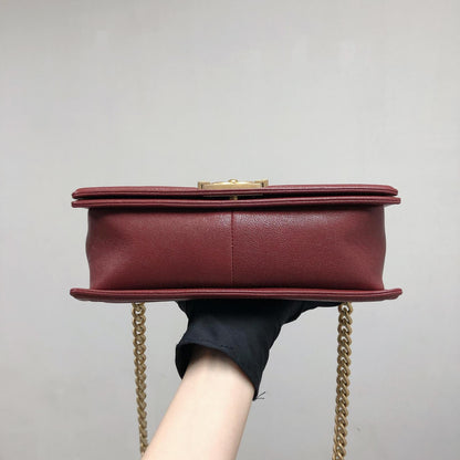 Quilted Caviar Old Medium Boy Bag Red