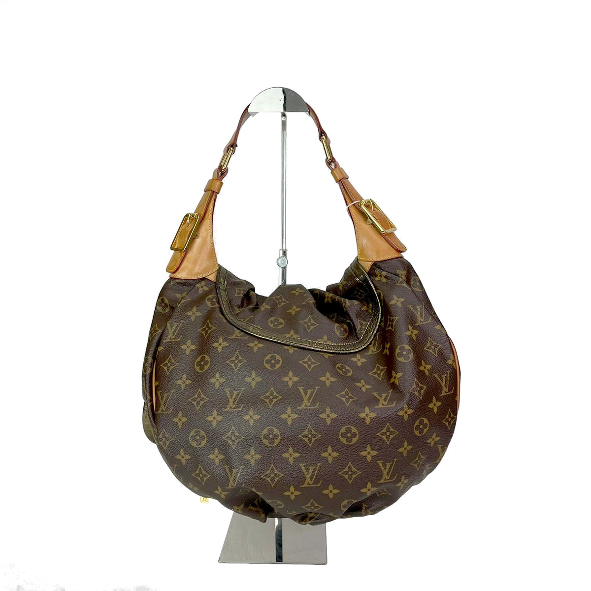 Louis-Vuitton Limited Edition Monogram Canvas Kalahari GM Shoulder Bag