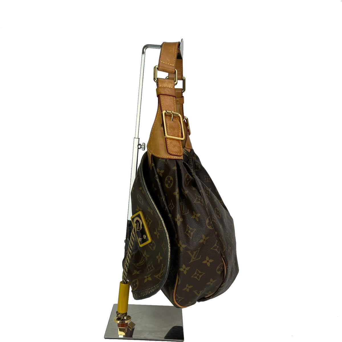 Louis-Vuitton Limited Edition Monogram Canvas Kalahari GM Shoulder Bag