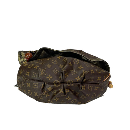 Louis-Vuitton Limited Edition Monogram Canvas Kalahari GM Shoulder Bag