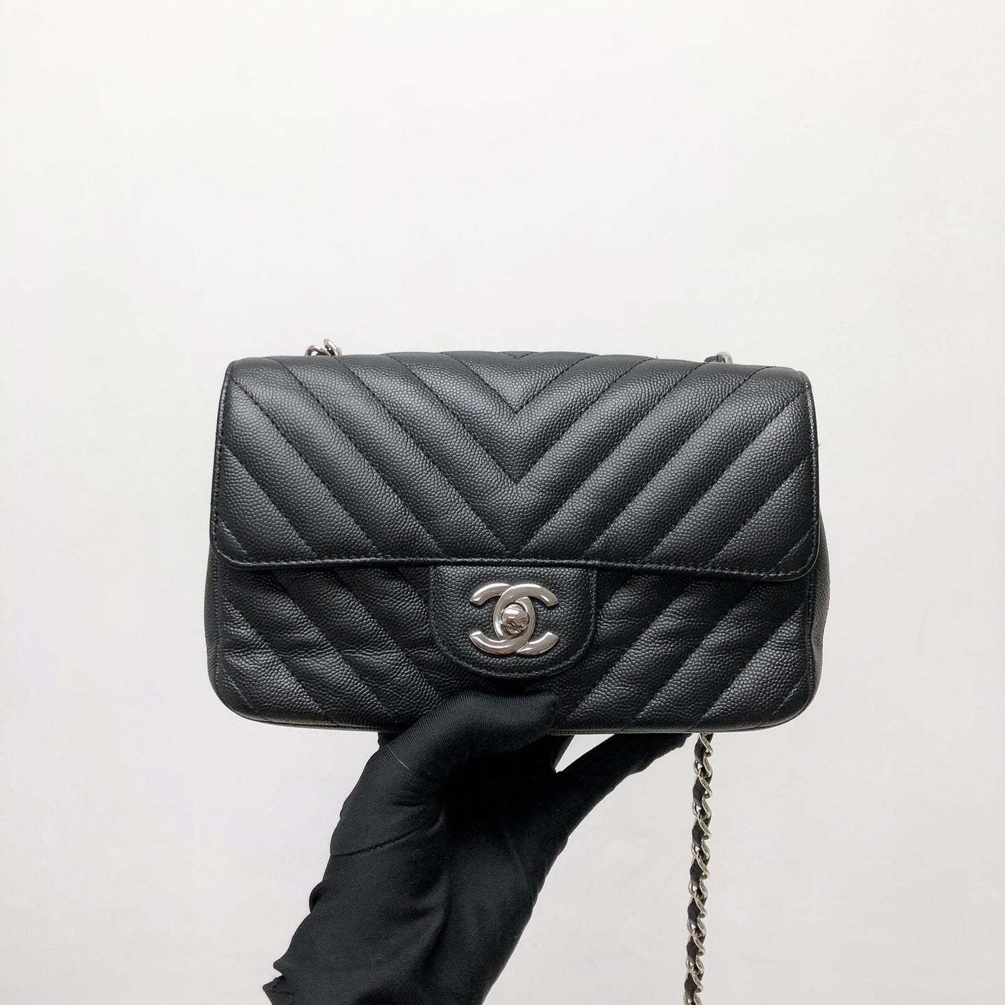 Mini Flap Bag Chevron Caviar Black