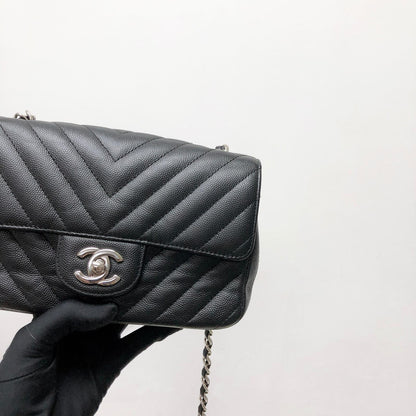 Mini Flap Bag Chevron Caviar Black