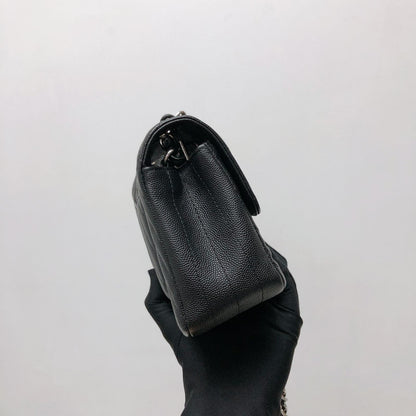 Mini Flap Bag Chevron Caviar Black
