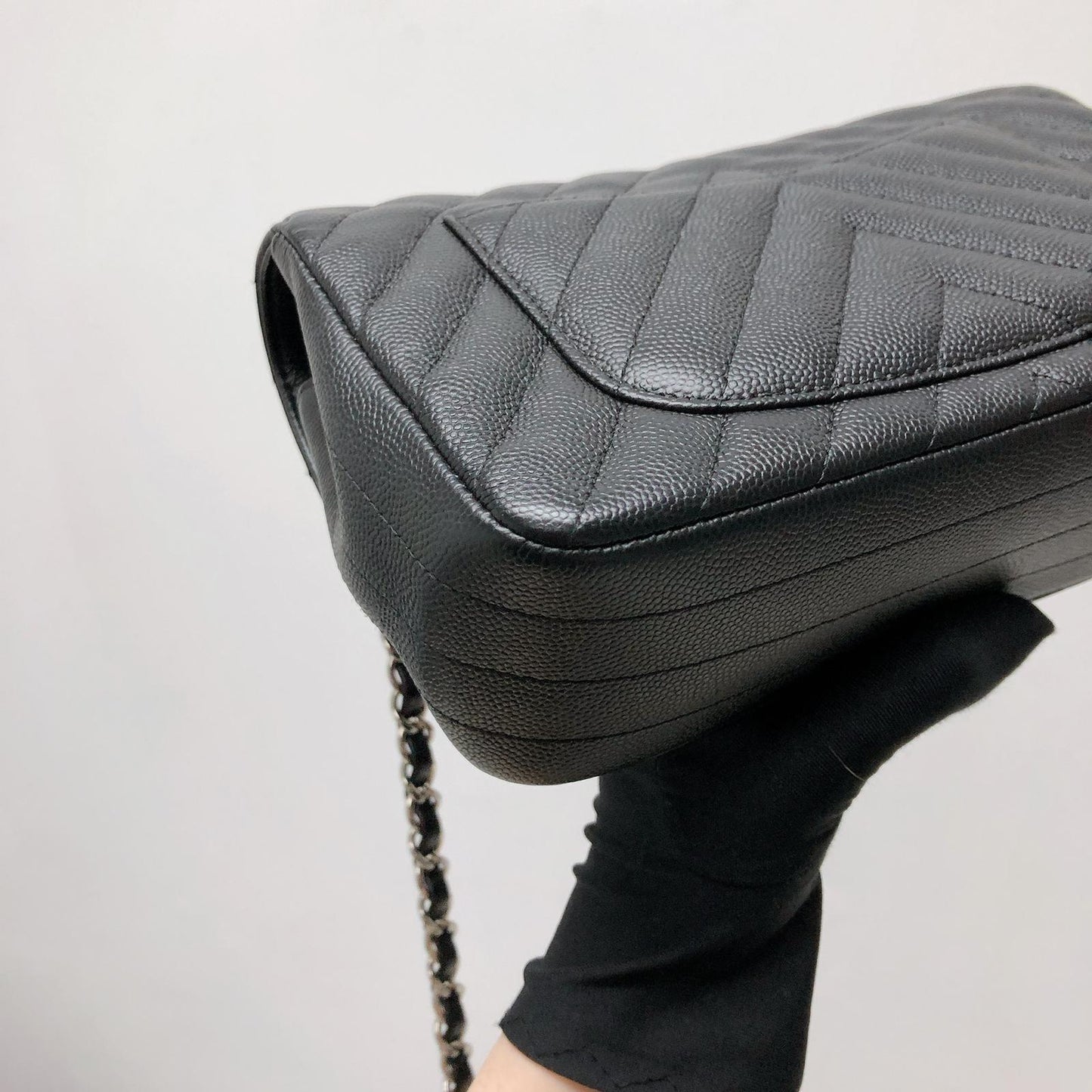Mini Flap Bag Chevron Caviar Black