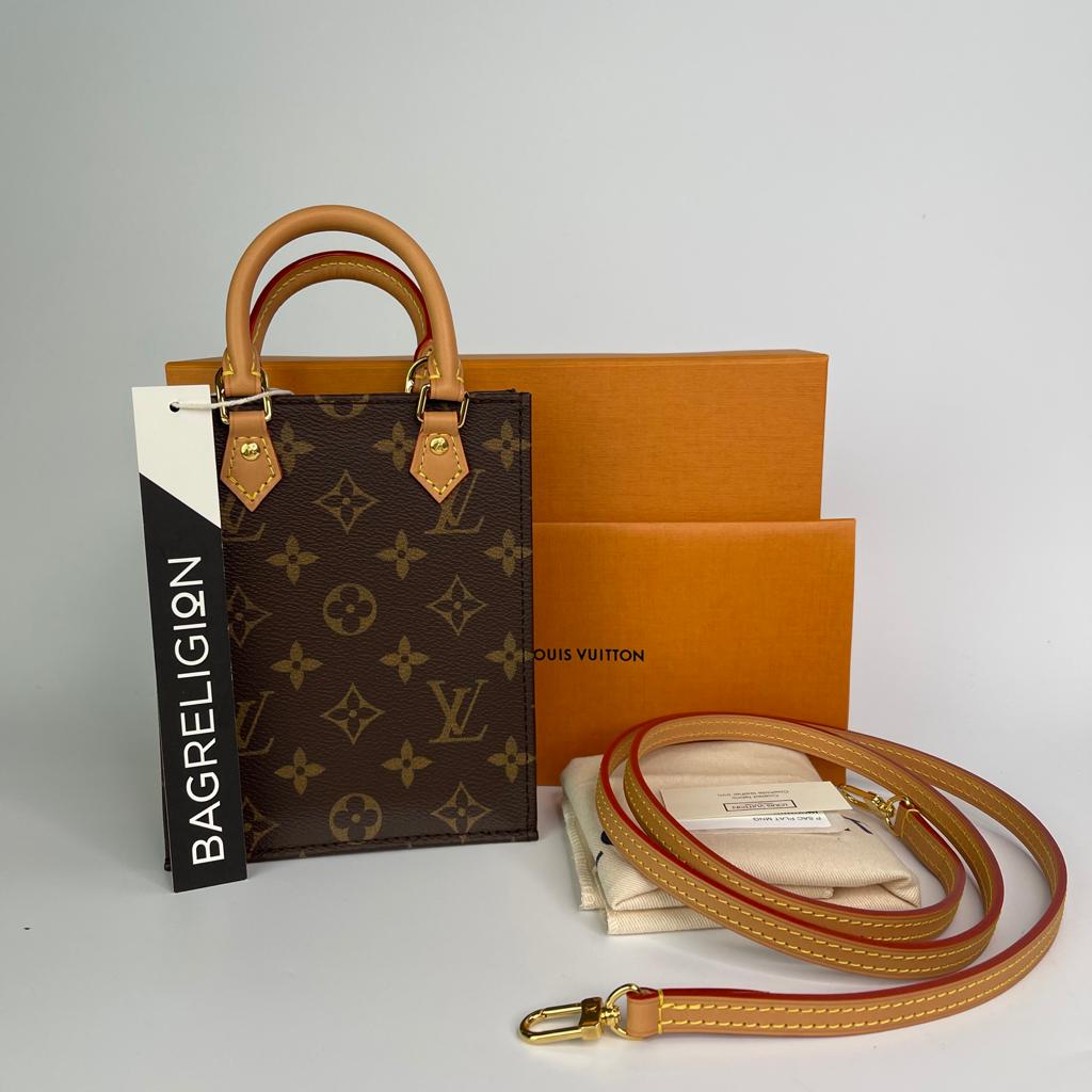 Louis-Vuitton Nano Petit Sac Plat
