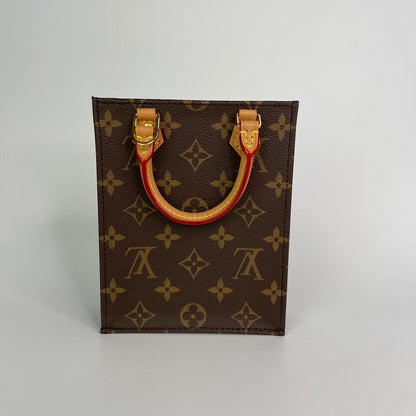 Louis-Vuitton Nano Petit Sac Plat