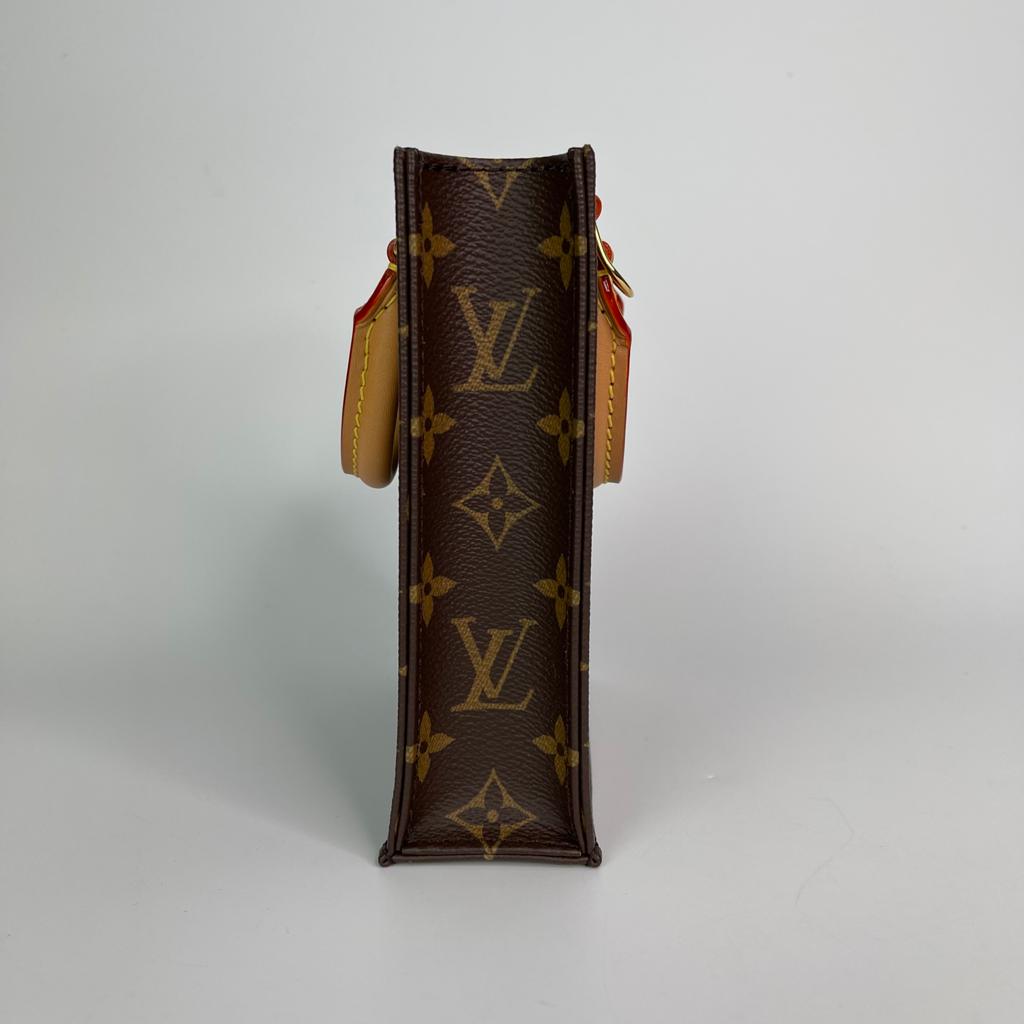 Louis-Vuitton Nano Petit Sac Plat