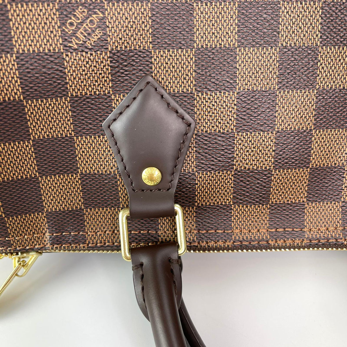 Louis-Vuitton Damier Ebene Speedy 30 Bandoulier Bag