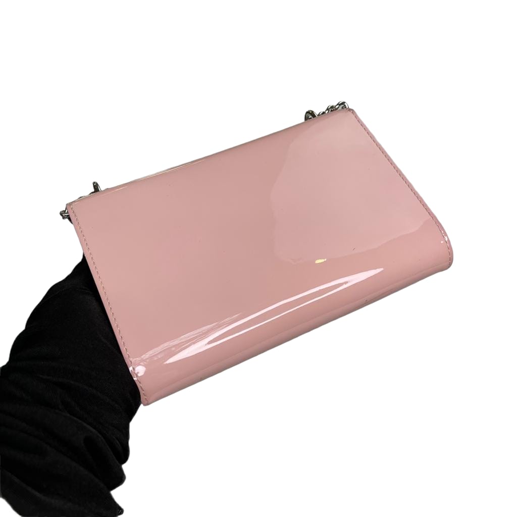 Louis-Vuitton Patent Crossbody in Pink