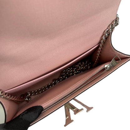 Louis-Vuitton Patent Crossbody in Pink