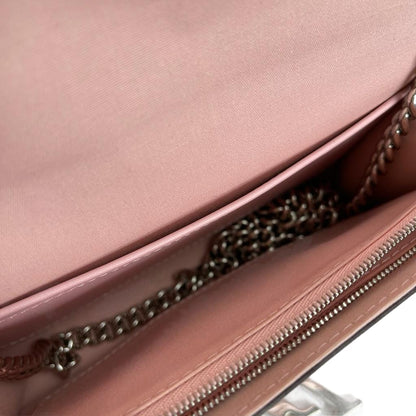 Louis-Vuitton Patent Crossbody in Pink