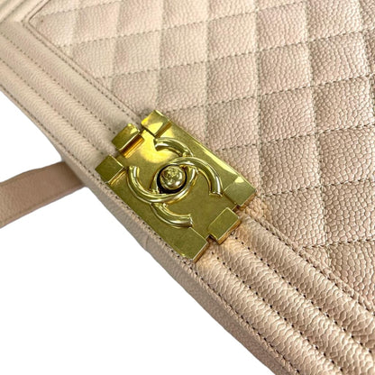 Quilted Caviar New Medium Boy Bag Beige