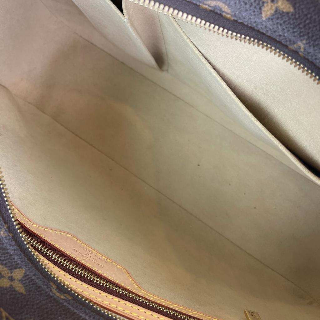 Louis-Vuitton Monogram Canvas Cite GM