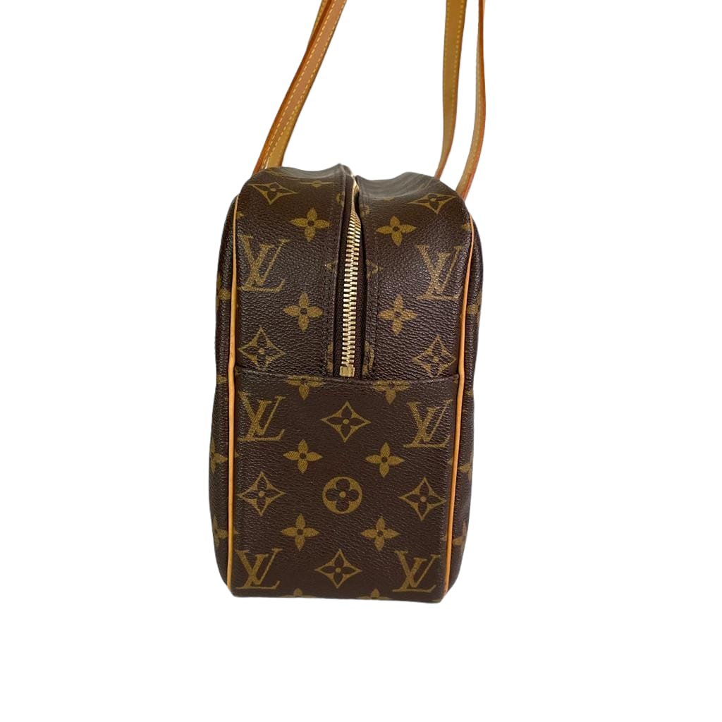 Louis-Vuitton Monogram Canvas Cite GM