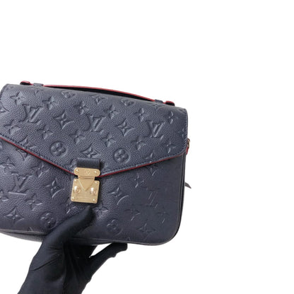 Louis-Vuitton Louis Vuitton Pochette Metis Leather Monogram Marine Blue
