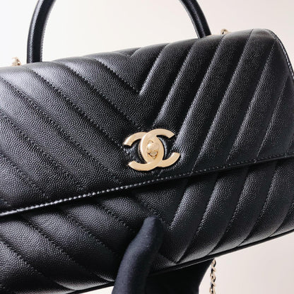 Coco Handle Medium Chevron Flap Bag in Black with GHW