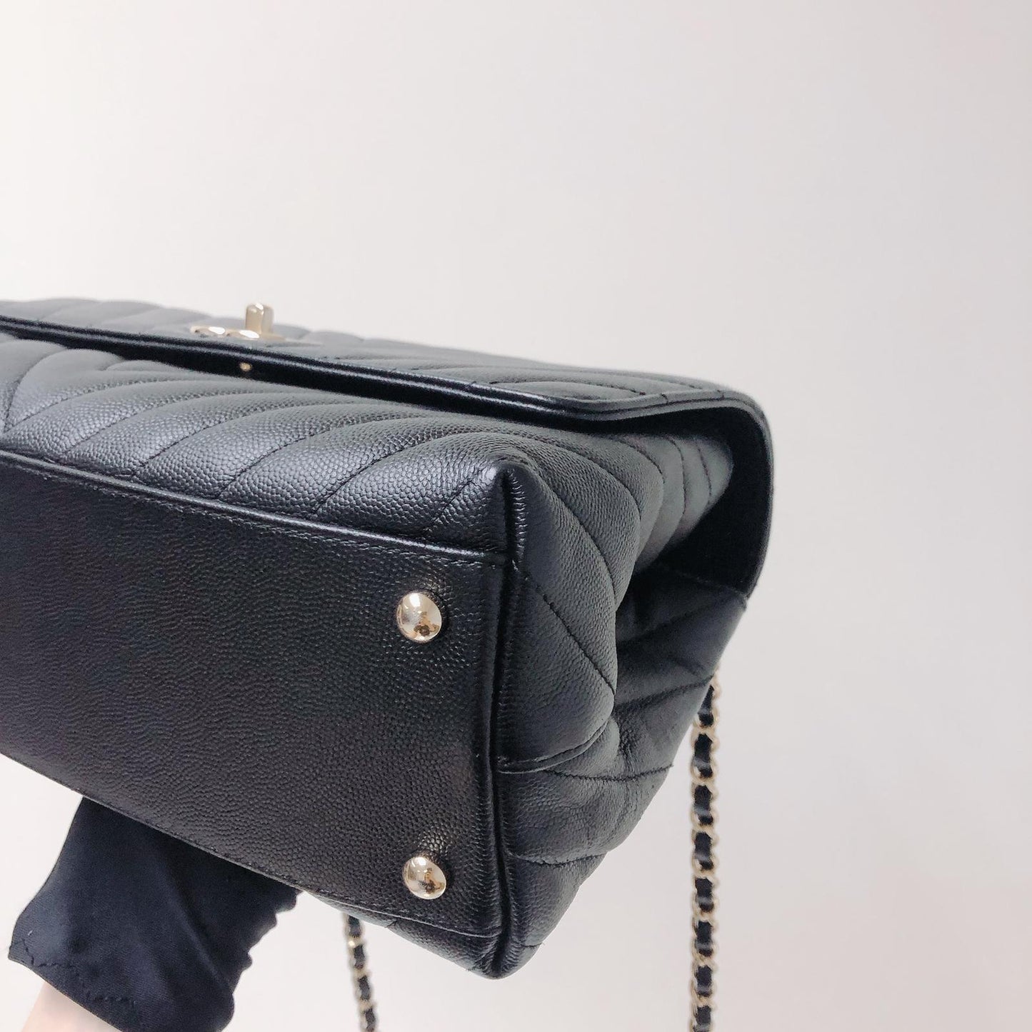 Coco Handle Medium Chevron Flap Bag in Black with GHW