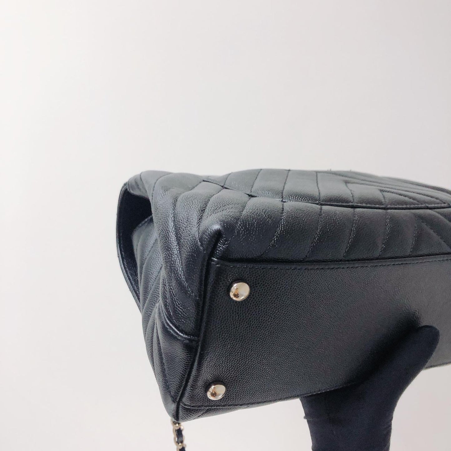 Coco Handle Medium Chevron Flap Bag in Black with GHW
