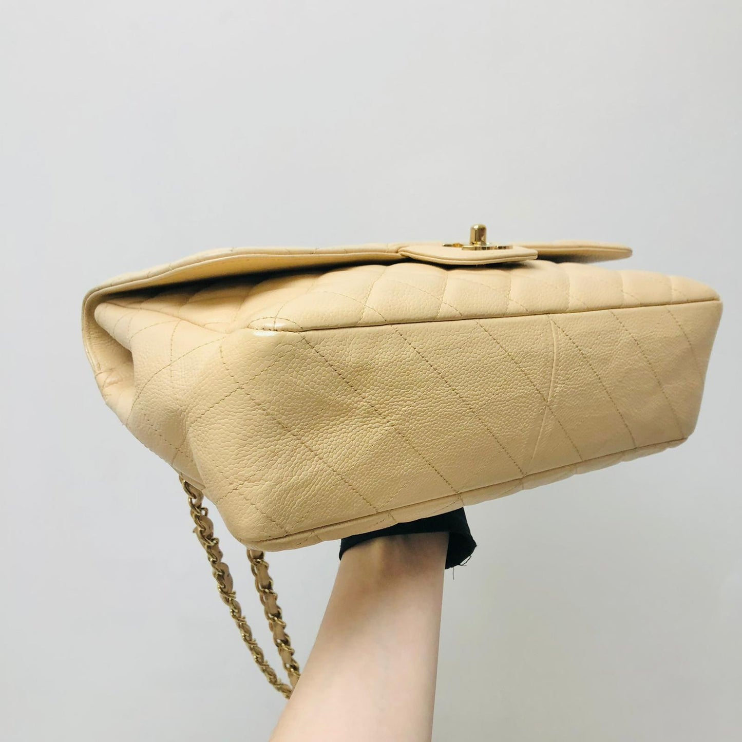 Jumbo Single Flap Caviar Leather Beige GHW