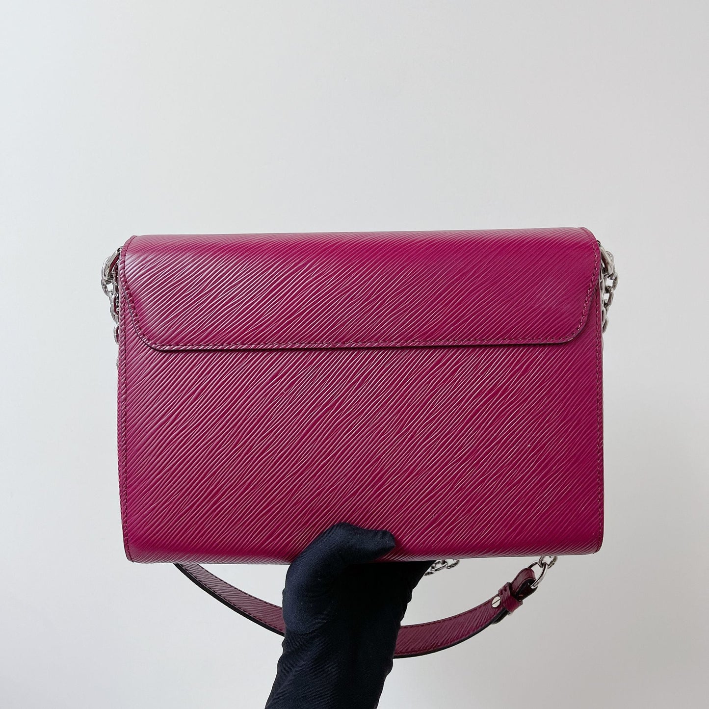 Louis-Vuitton Twist GM Epi Leather Fuchsia SHW