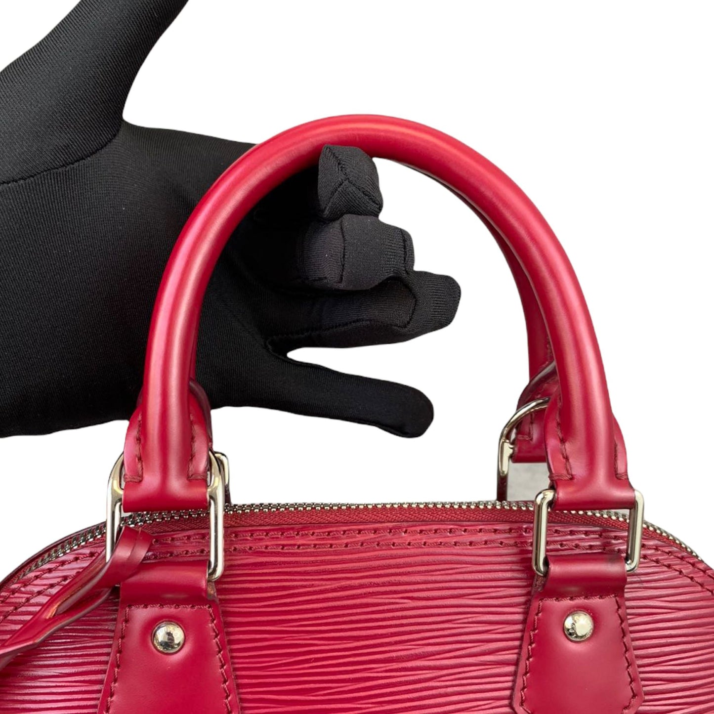 Louis-Vuitton Alma BB Epi Leather Red SHW