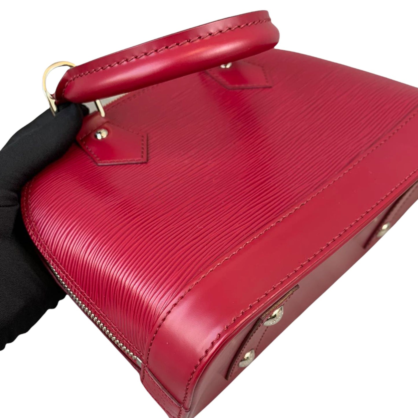 Louis-Vuitton Alma BB Epi Leather Red SHW