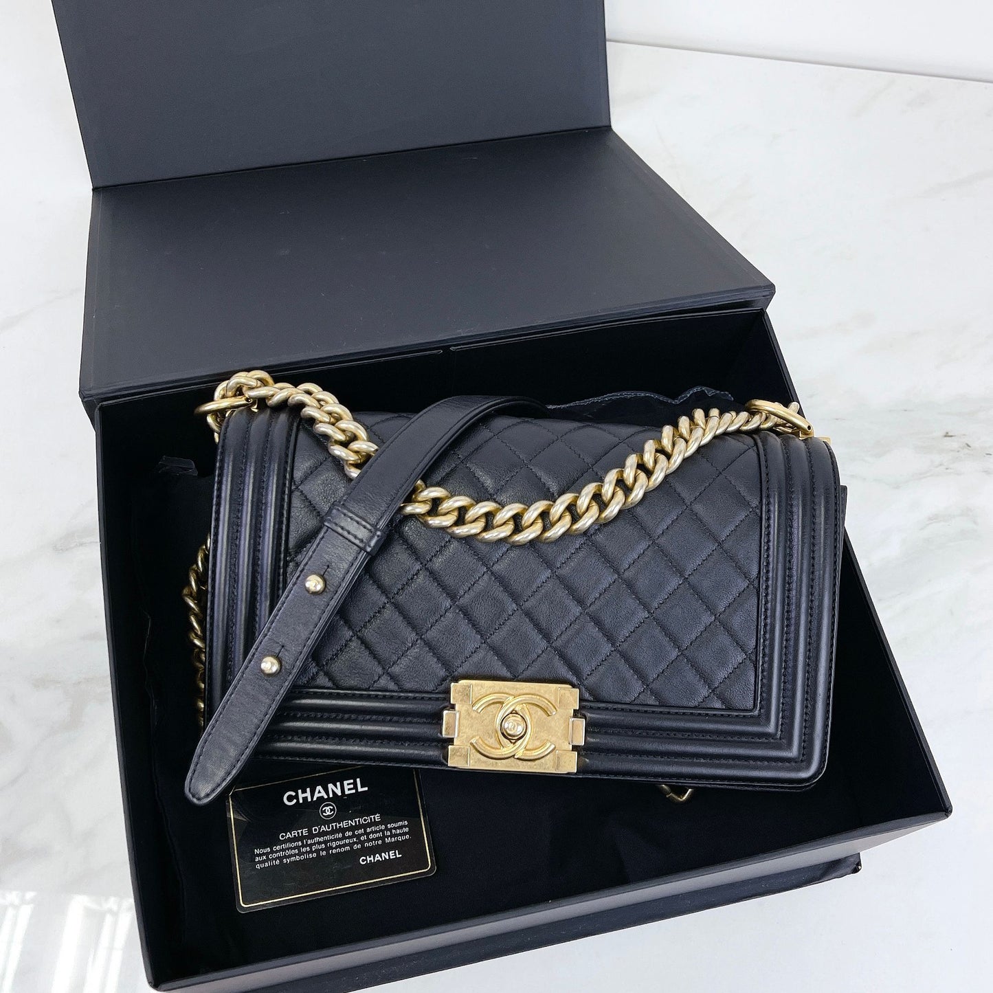 Boy Medium Calfskin Black GHW