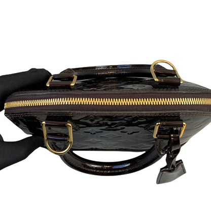 Louis-Vuitton Alma BB Vernis Leather Amarante GHW