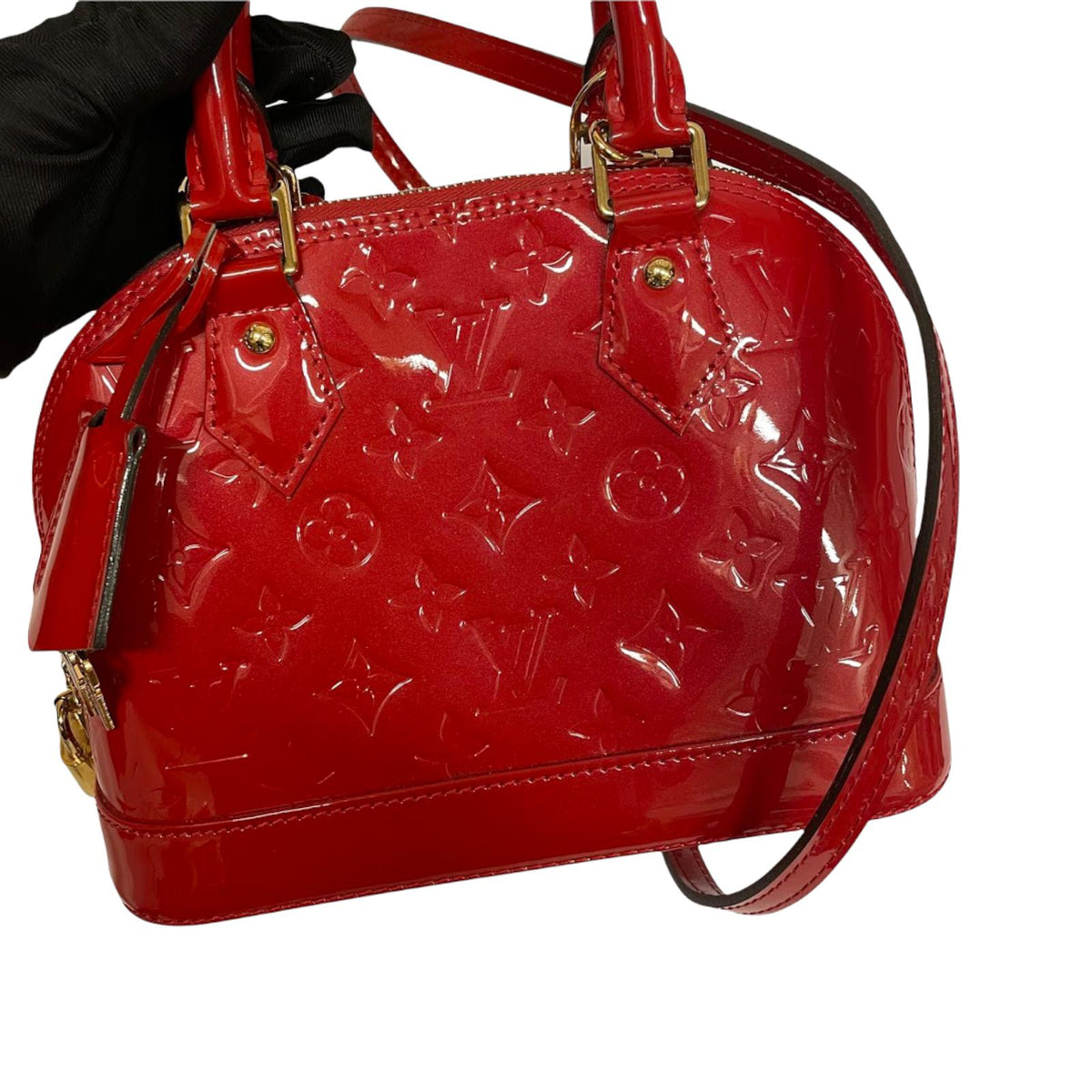 Louis-Vuitton Alma BB Vernis Leather Red GHW
