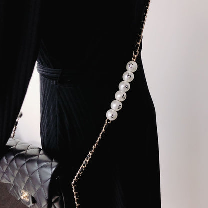 Pearl Logo Chain Small Lambskin Black GHW