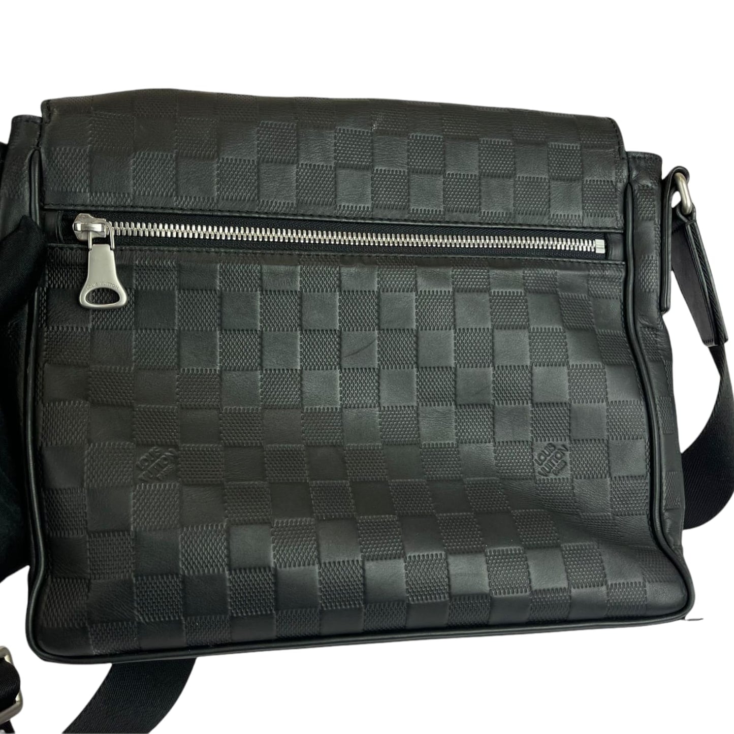 Louis-Vuitton District PM Damier Infini Black SHW