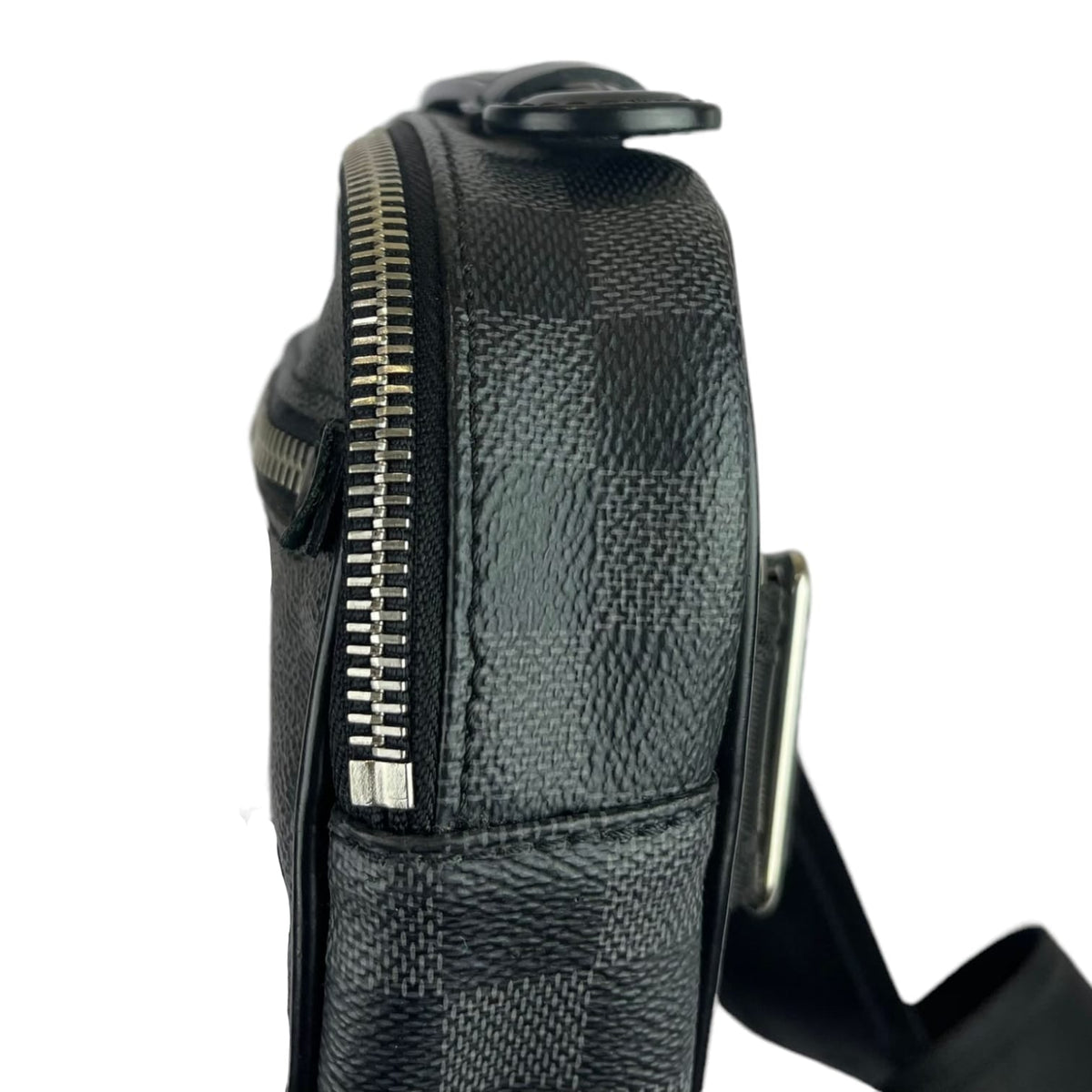 Louis-Vuitton Ambler Damier Graphite SHW