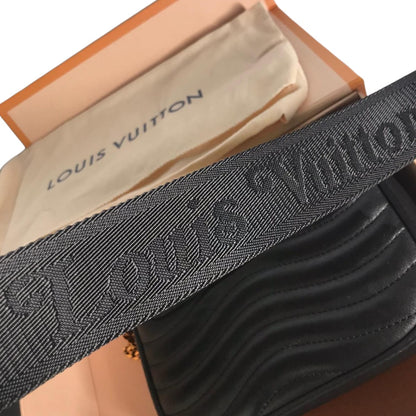 Louis-Vuitton New Wave Multi-Pochette Leather Black GHW