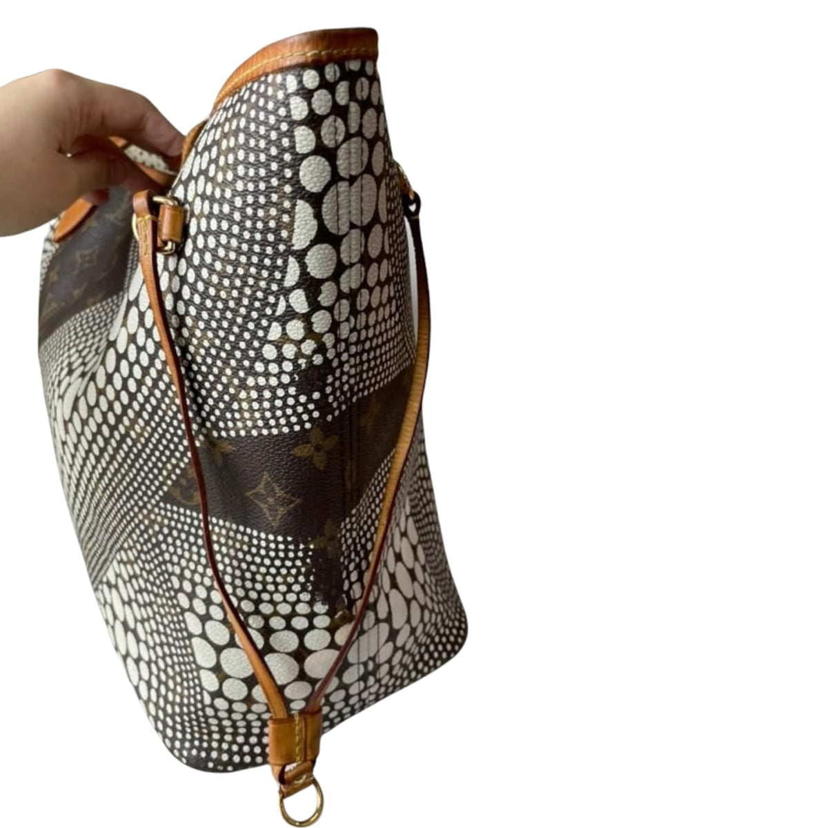 Louis-Vuitton MM Limited Edition Yayoi Kusama Monogram Waves Neverfull White GHW