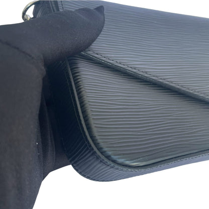Louis-Vuitton Pochette Félicie  WOC Black SHW