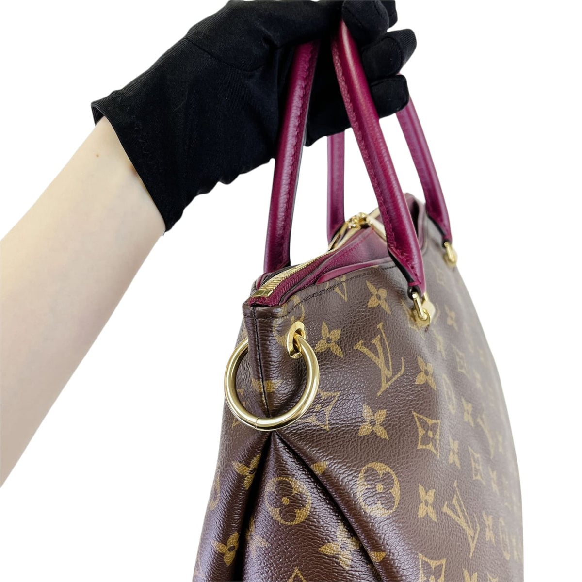 Louis-Vuitton MM Pallas Monogram Aurore GHW