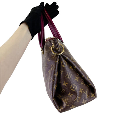 Louis-Vuitton MM Pallas Monogram Aurore GHW